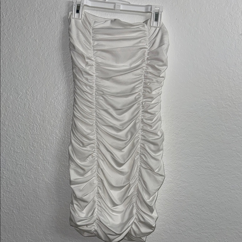 SHEIN White Strapless Ruched Dress